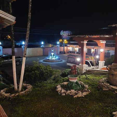 Hotel Posada Del Rey Santa Cruz de Yojoa Exterior foto